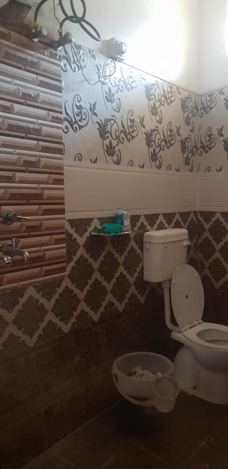 Tebaar Backpackers Vandrarhem Rishīkesh Exteriör bild